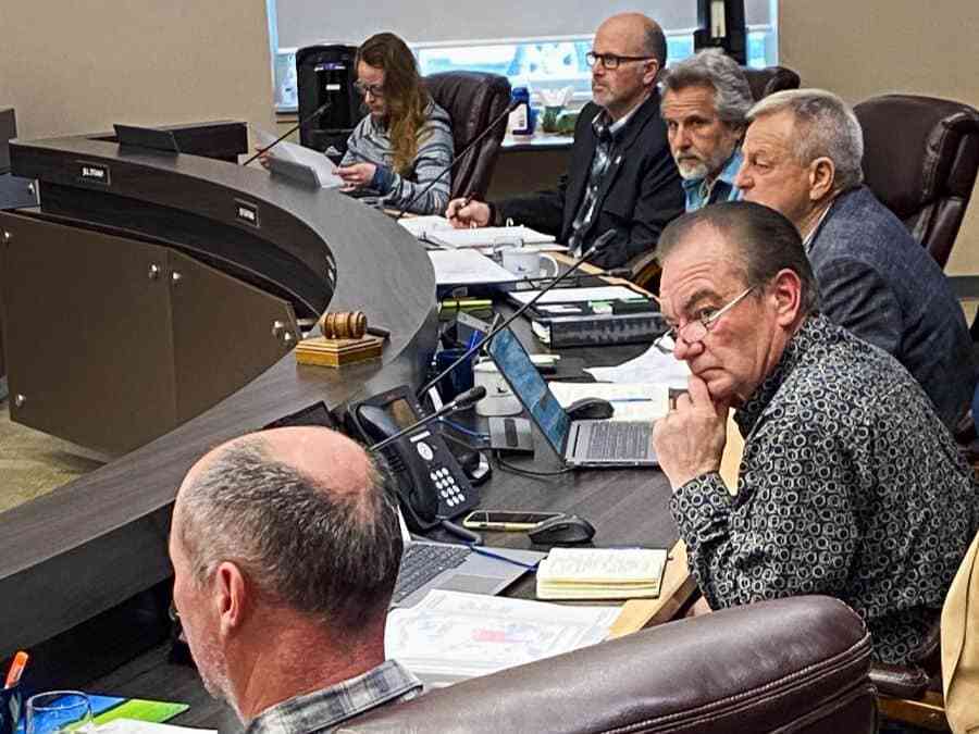 Ih council meeting 08